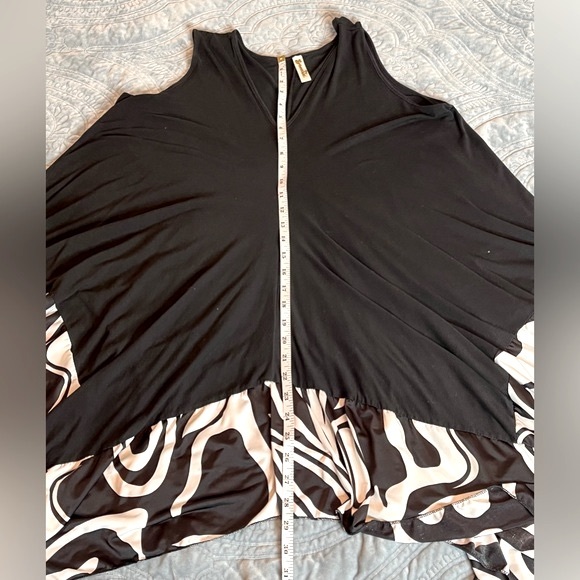 Black and white Shoreline Swim Cover Up Size 1XL/2XL - Picture 6 of 7